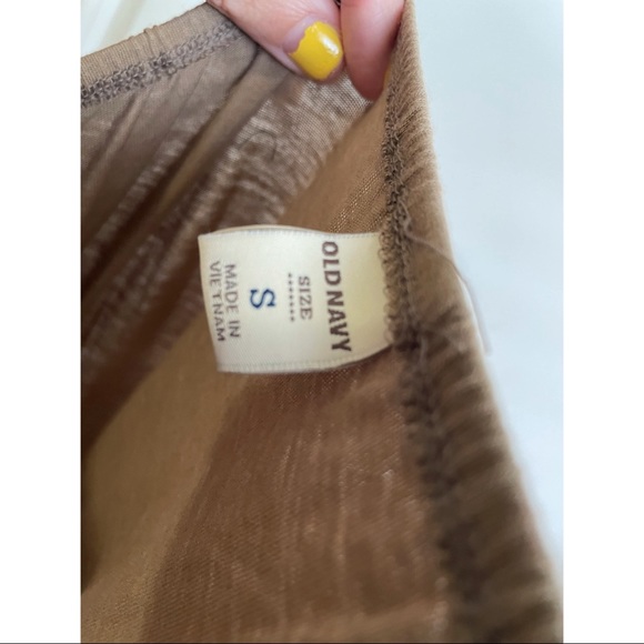 Basic tan dress - Picture 3 of 5